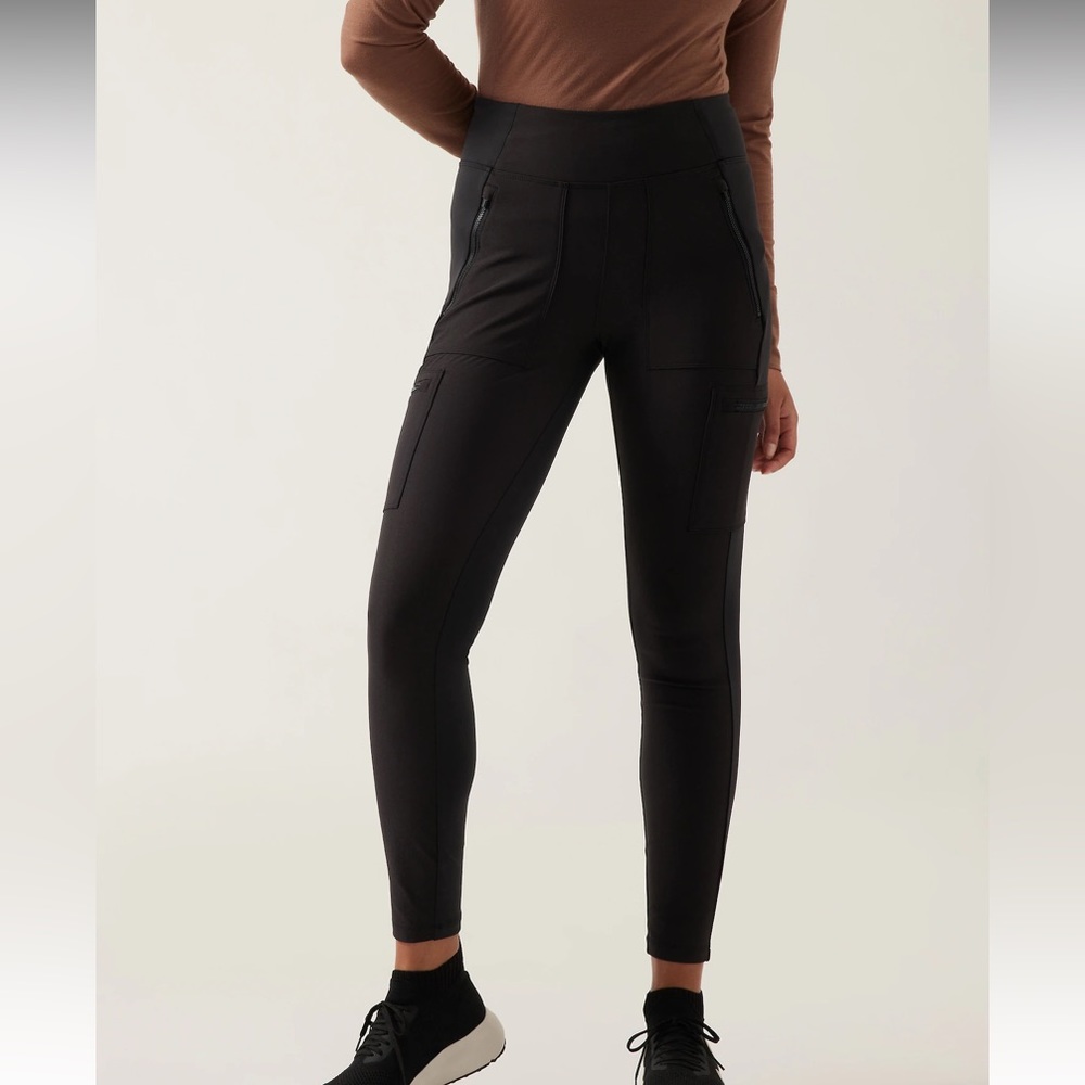 Athleta Headlands Hybrid Cargo II Tight Leggings